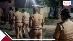 বেআইনি মদের বিরুদ্ধে বিরাট অ্যাকশন! পুজোর মুখে পুলিসের ধুন্ধুমার অভিযান