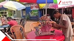 প্রয়াগরাজ থেকে চন্দ্রকোনা! প্রবল জীবনসংগ্রামের মধ্যেই দুই খুদের হাতে তৈরি খুদে মাতৃপ্রতিমায় শারদোৎসব এবার