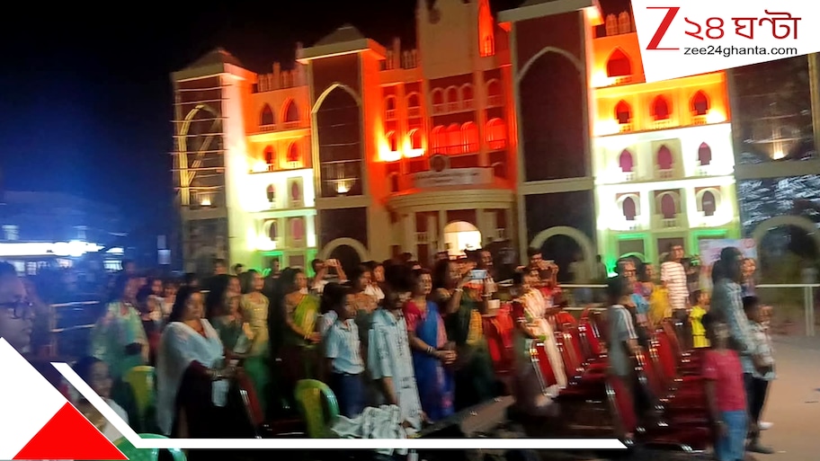 হাইকোর্টের সার্কিট বেঞ্চের আদলে মণ্ডপ, পুজোর উদ্বোধন হল বন্দেমাতরম গানে