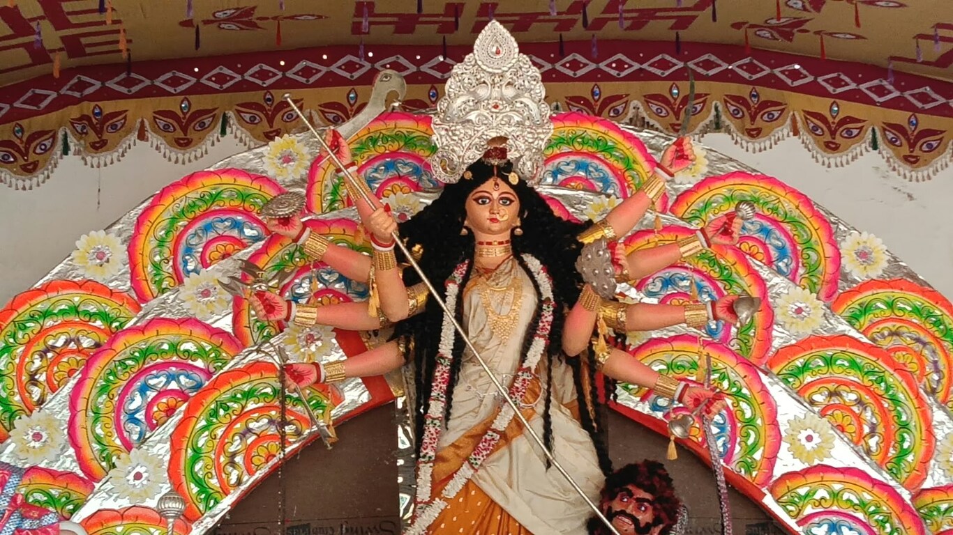 Baikunthpur Rajbari Durga Puja 3