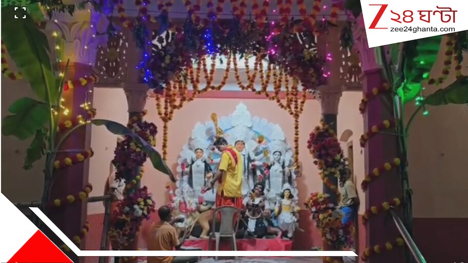 ঐতিহ্যবাহী পাঁজা বাড়ির ৩০৩ বছরের দুর্গোৎসব, পুরনো ঠাকুরদালানে সাবেকি প্রতিমা, শতাব্দীপ্রাচীন ঐতিহ্যের অপূর্ব সমন্বয়