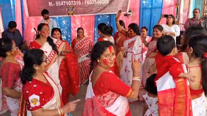 সিঁদুর অর্পণ