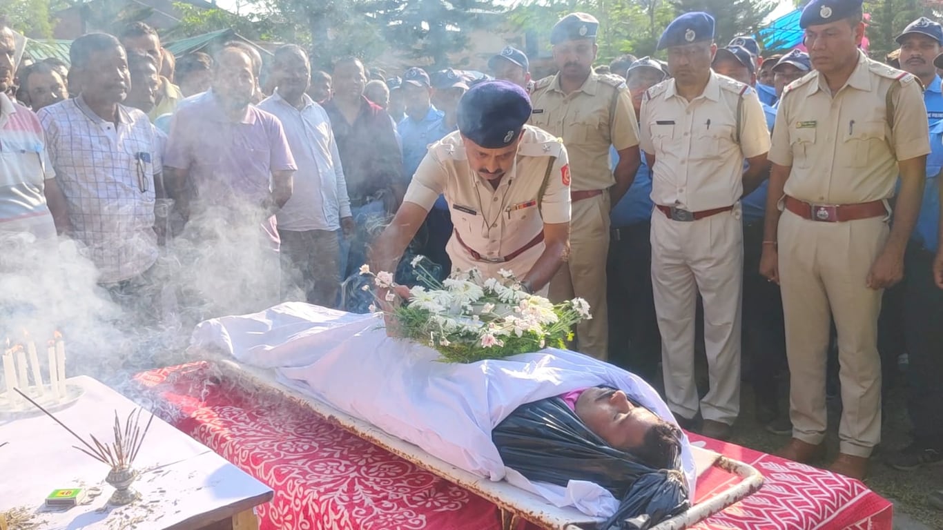 মৃত্যু পুলিসের